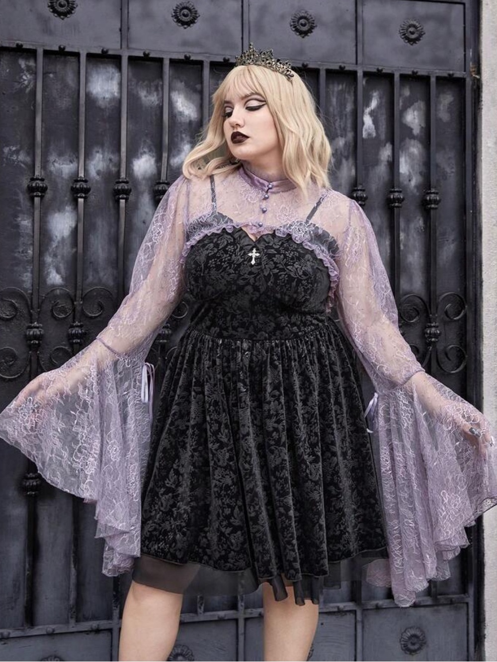 Pastel Purple Flounce Lace Bell Sleeve Shrug